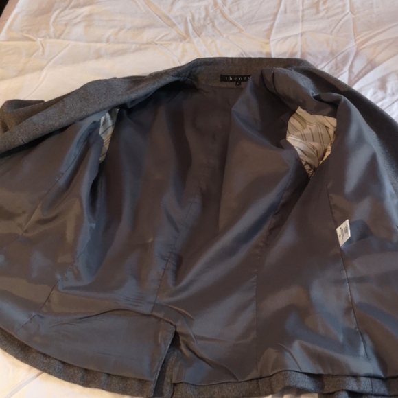 Grey wool blazer - Picture 5 of 8